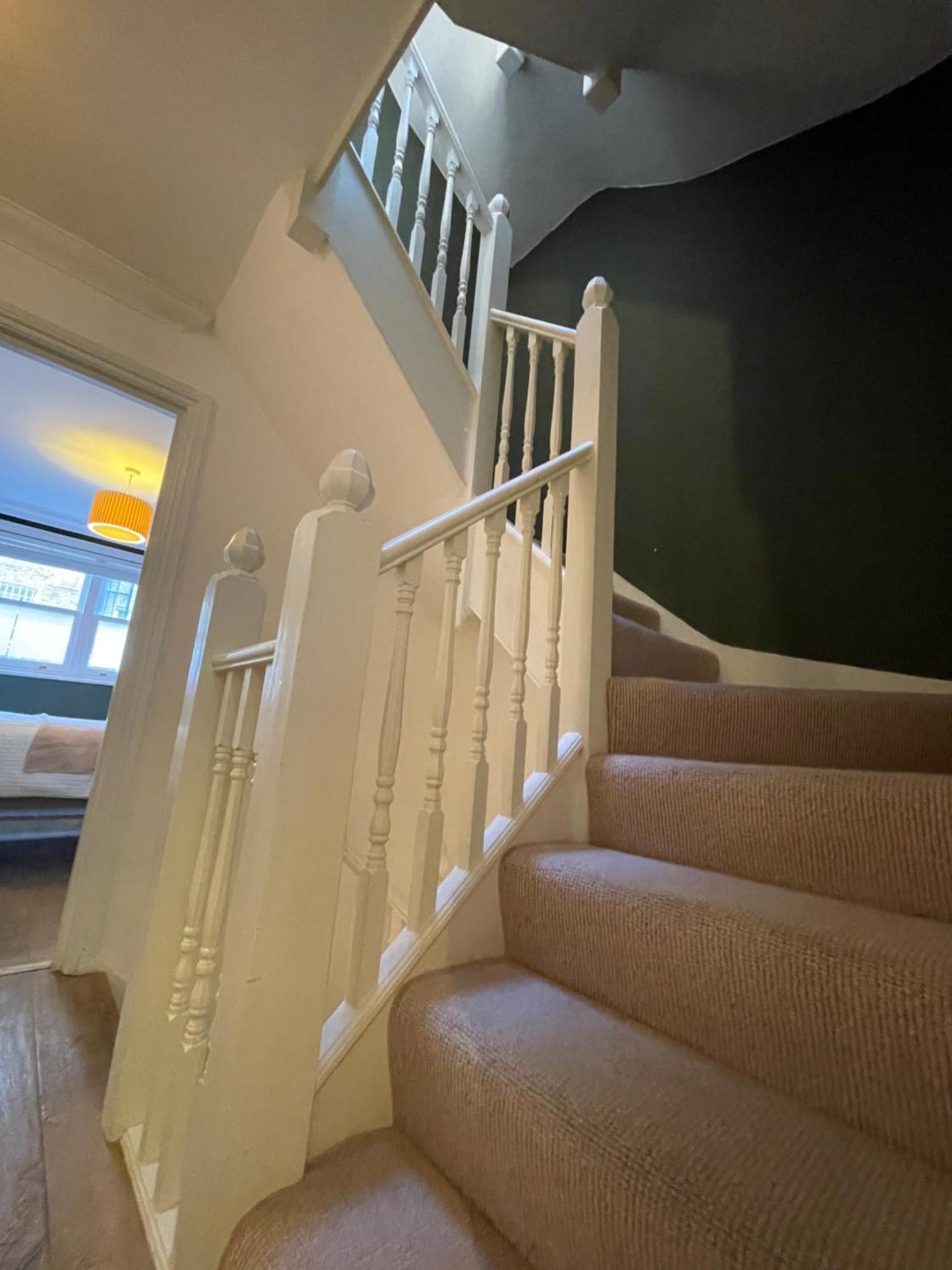 5 Bed House - Fancy - Sleep Up To 12 - Central London Exterior photo
